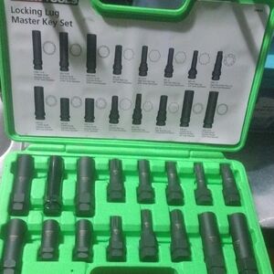 Locking Lug Master Key Set in Green Case